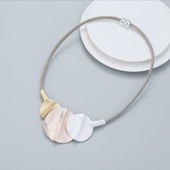 Tricolor Statement Necklace With Magnetic Fastening