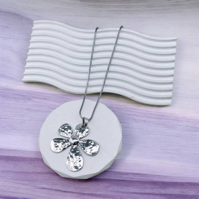 Long Daisy Flower Pendant Statement Necklace
