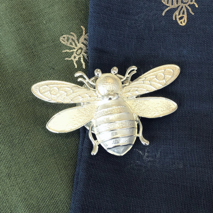 Silver Plated Bee Magnetic Brooch