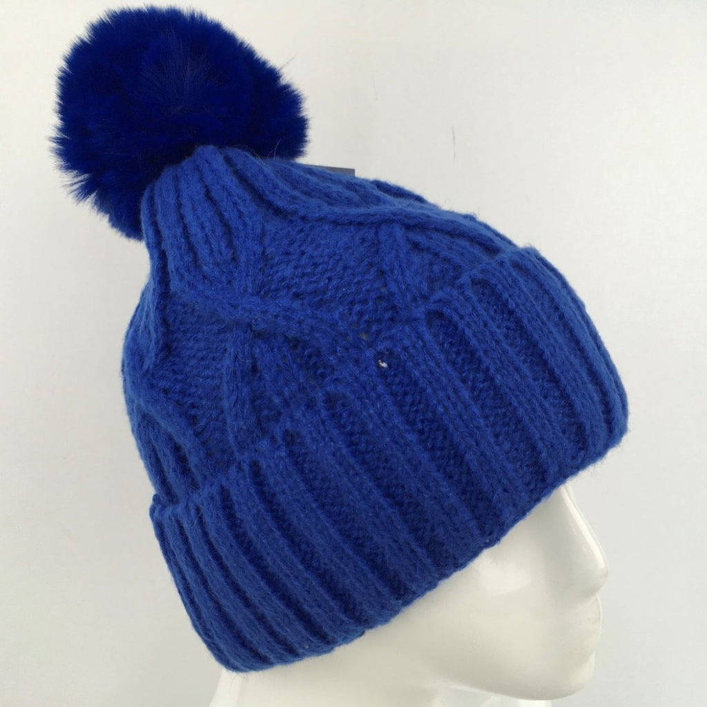 Cable Knit Bobble Hat