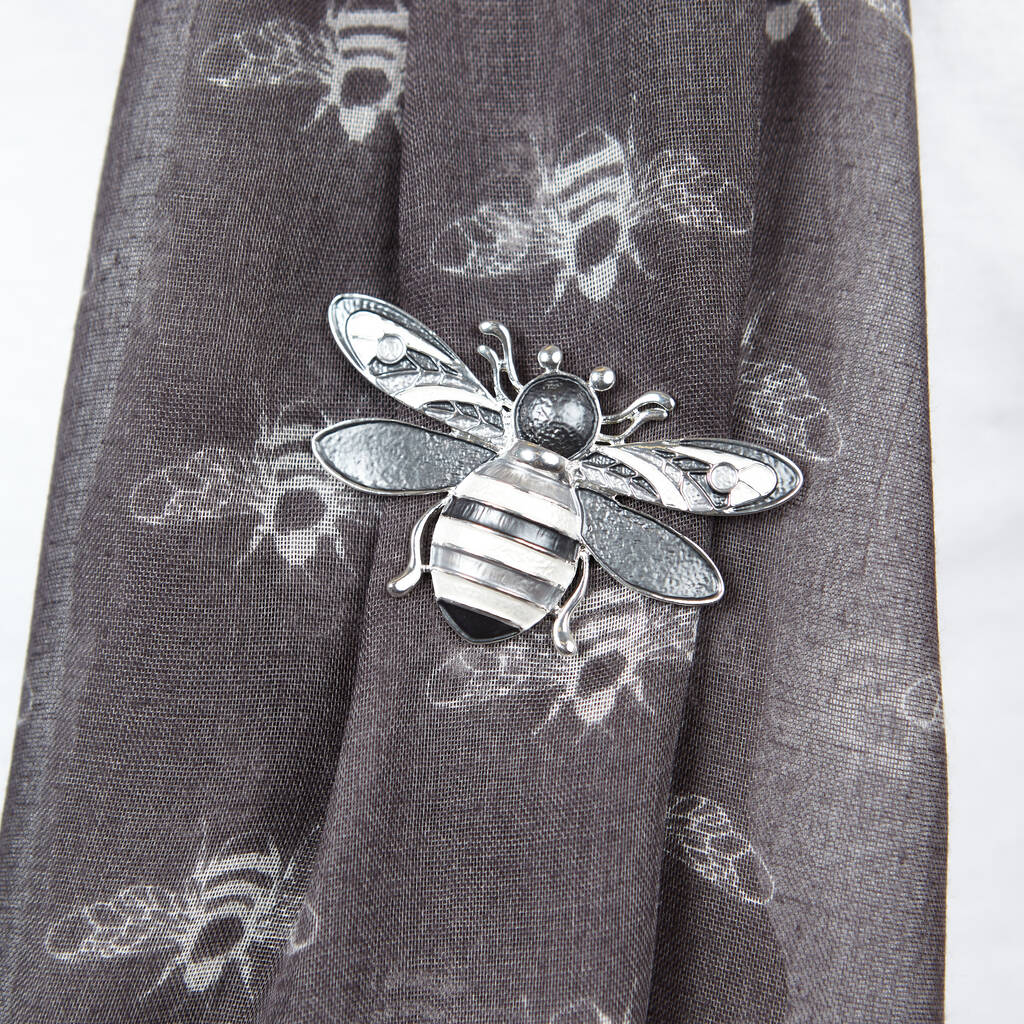 Bee Magnetic Brooch
