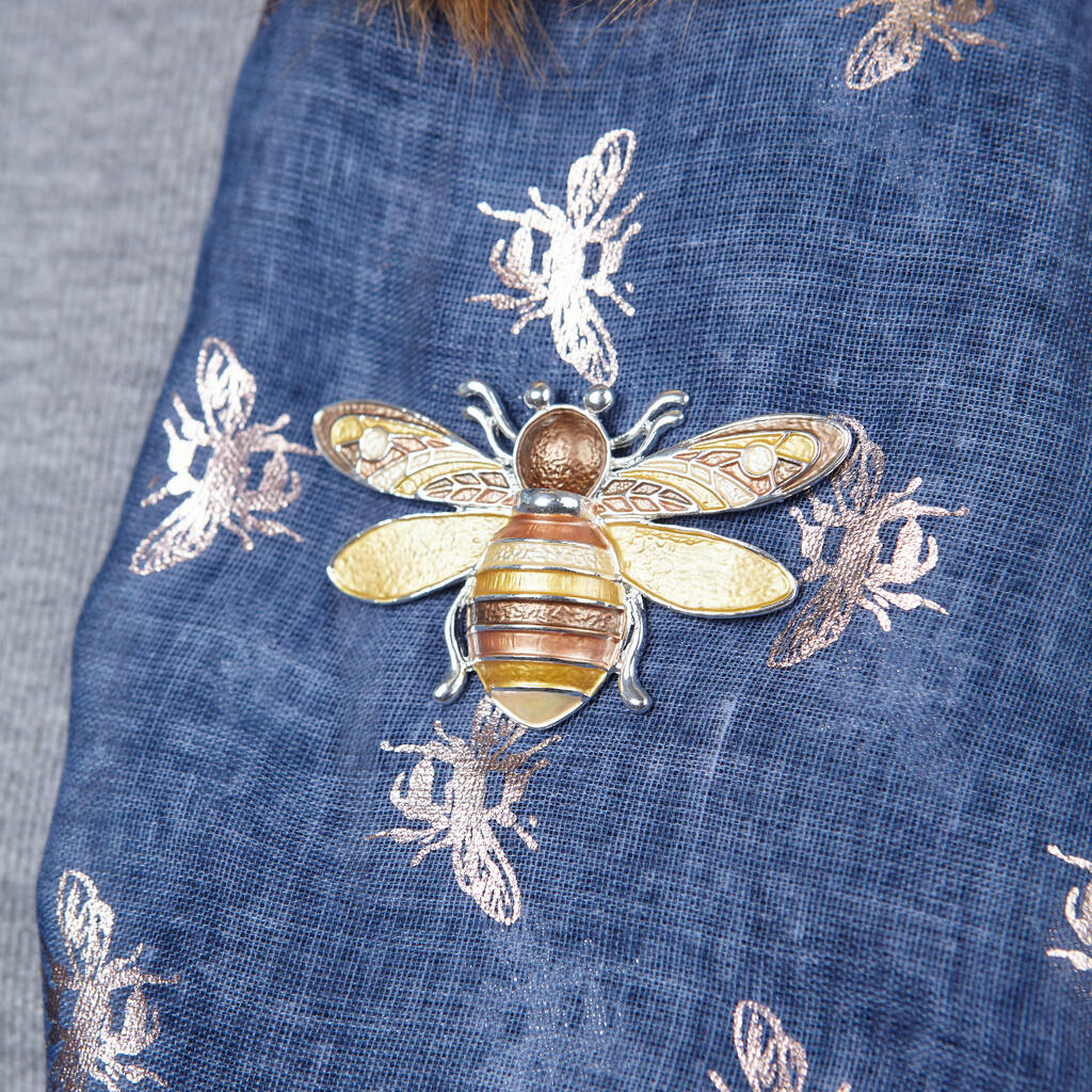 Bee Magnetic Brooch