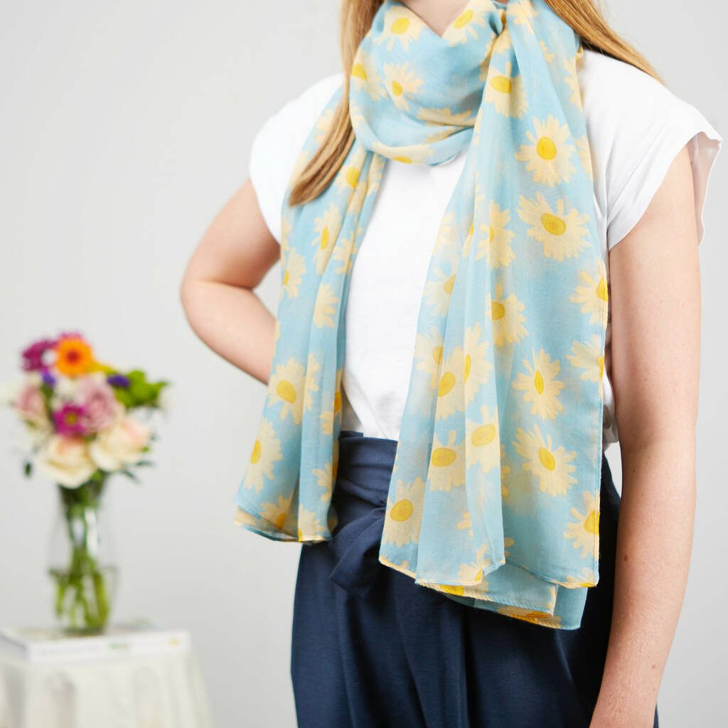 Daisy Print Scarf